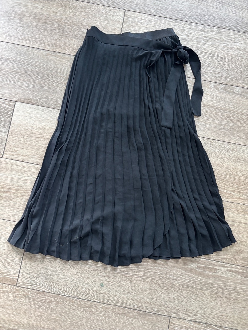 New Express Black Pleated Wrap Midi Skirt